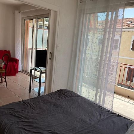 Studio A Sanary-Sur-Mer Avec Balcon A 200M Du Port Esterno foto