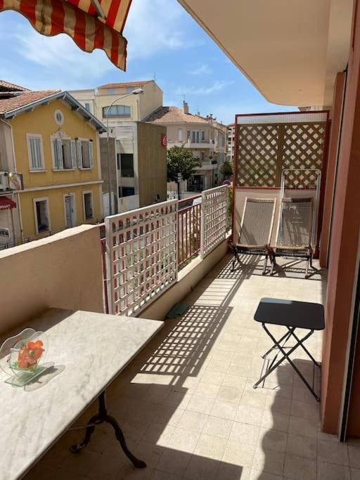Studio A Sanary-Sur-Mer Avec Balcon A 200M Du Port Esterno foto
