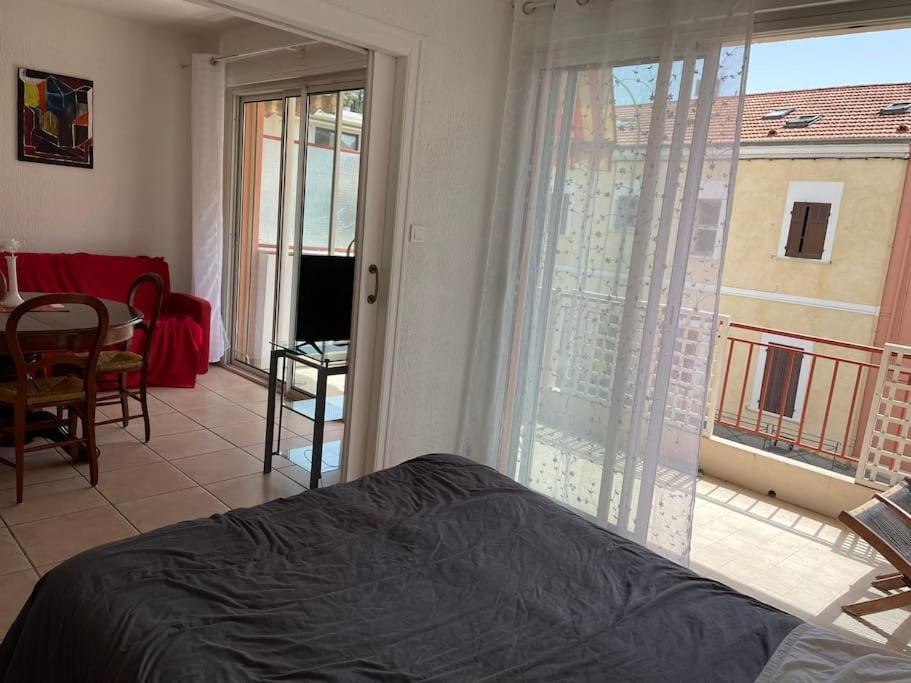 Studio A Sanary-Sur-Mer Avec Balcon A 200M Du Port Esterno foto